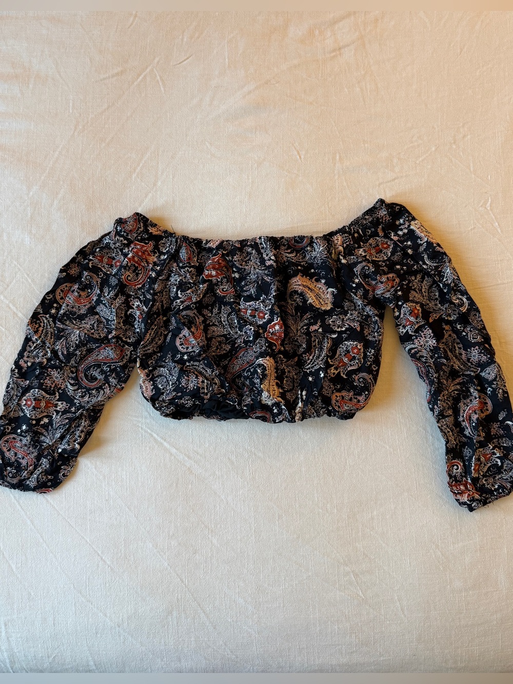 Windsor Paisley Print Off-Shoulder Blouse